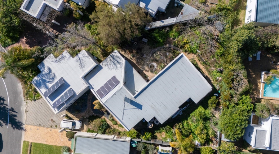 4 Bedroom Property for Sale in Paradyskloof Western Cape